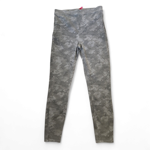 SPANX Jeanish Camo Compression Leggings Medium | Shaping & Ankle-Length - Picture 2 of 12